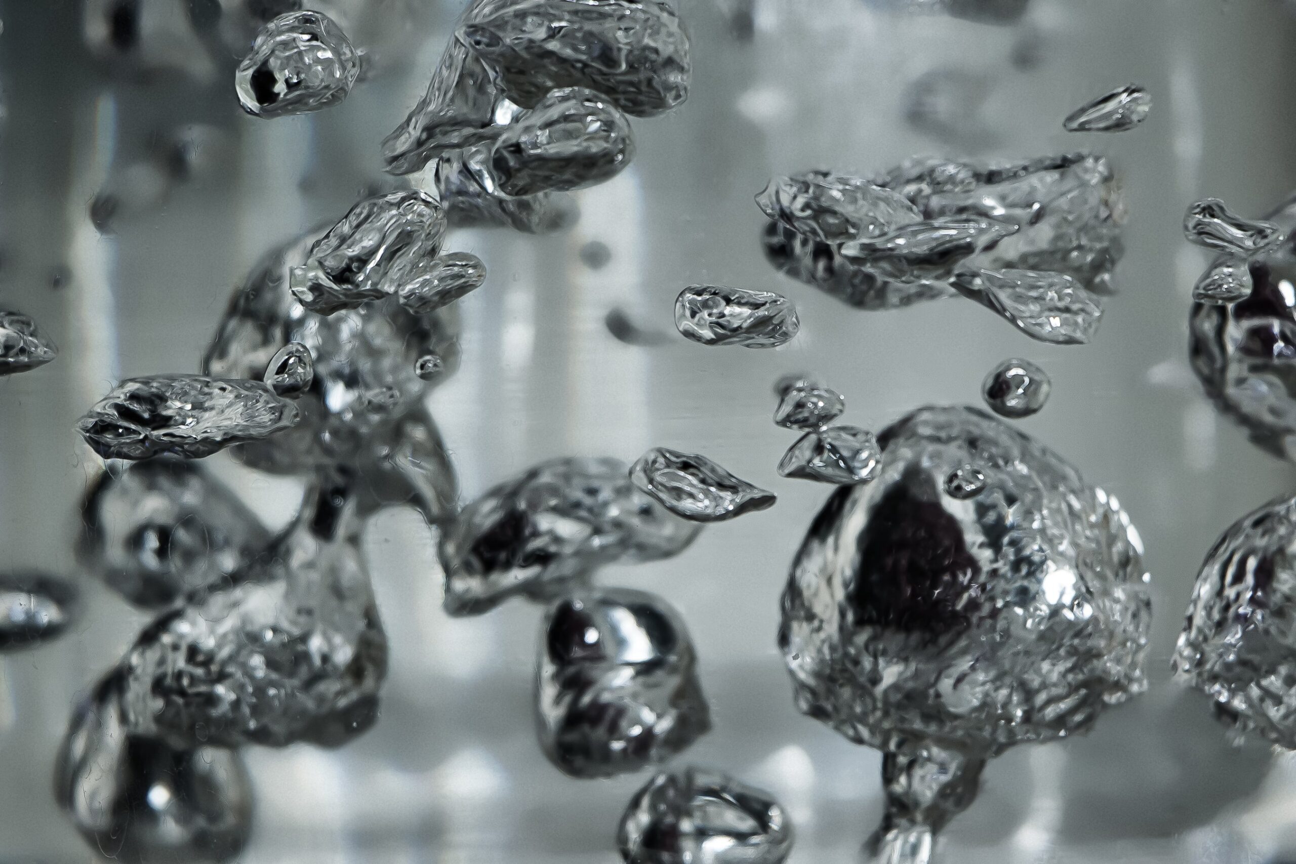 D'Aura drops and bubbles of mercury in water dangerous c 2021 09 02 14 59 37 utc min scaled